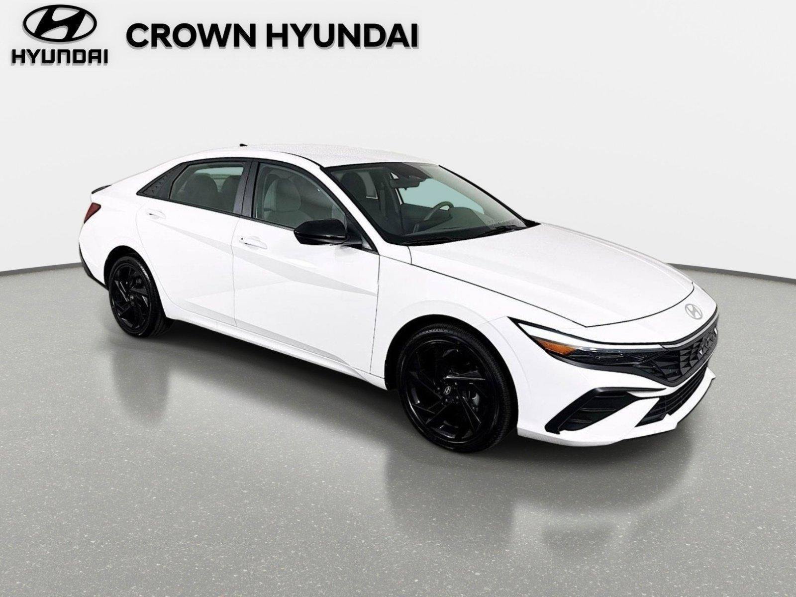 New 2026 Hyundai Elantra Sport FWD image 3