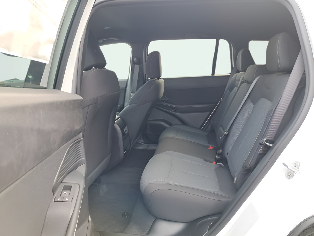 New 2026 Jeep Cherokee Laredo AWD/4WD image 12