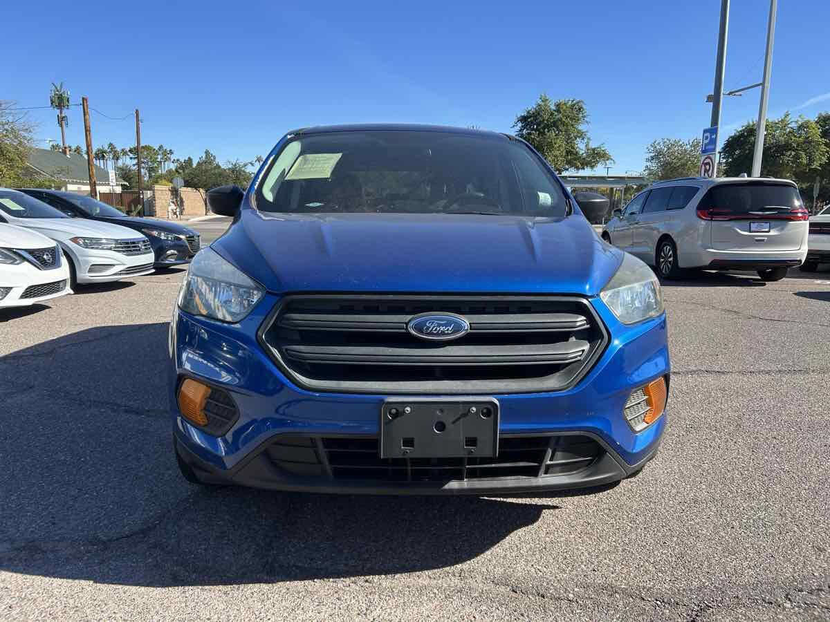 Used 2018 Ford Escape S image 2