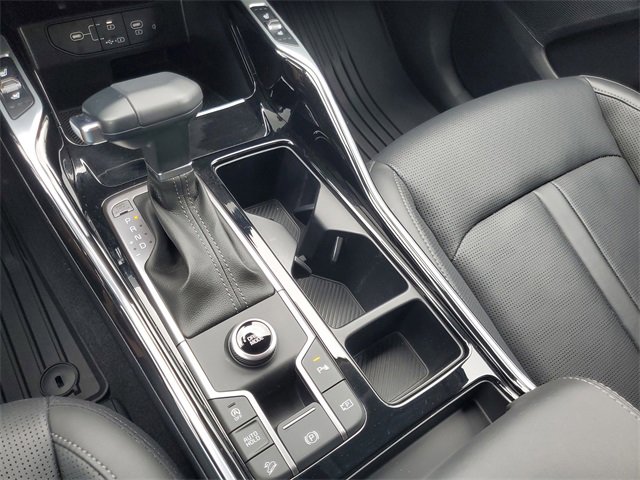 Certified 2025 Kia Sorento SX image 26