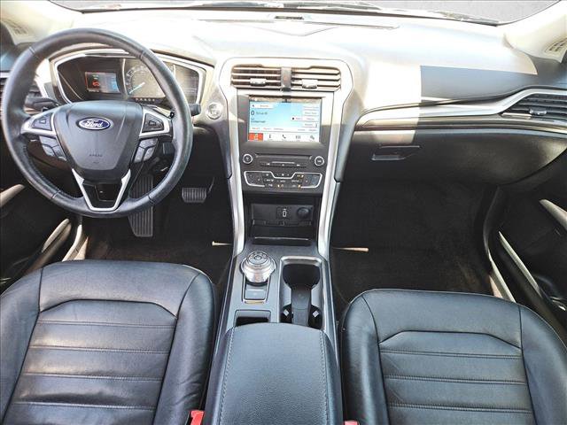 Used 2017 Ford Fusion SE w/ Fusion SE Technology Package AWD/4WD image 20