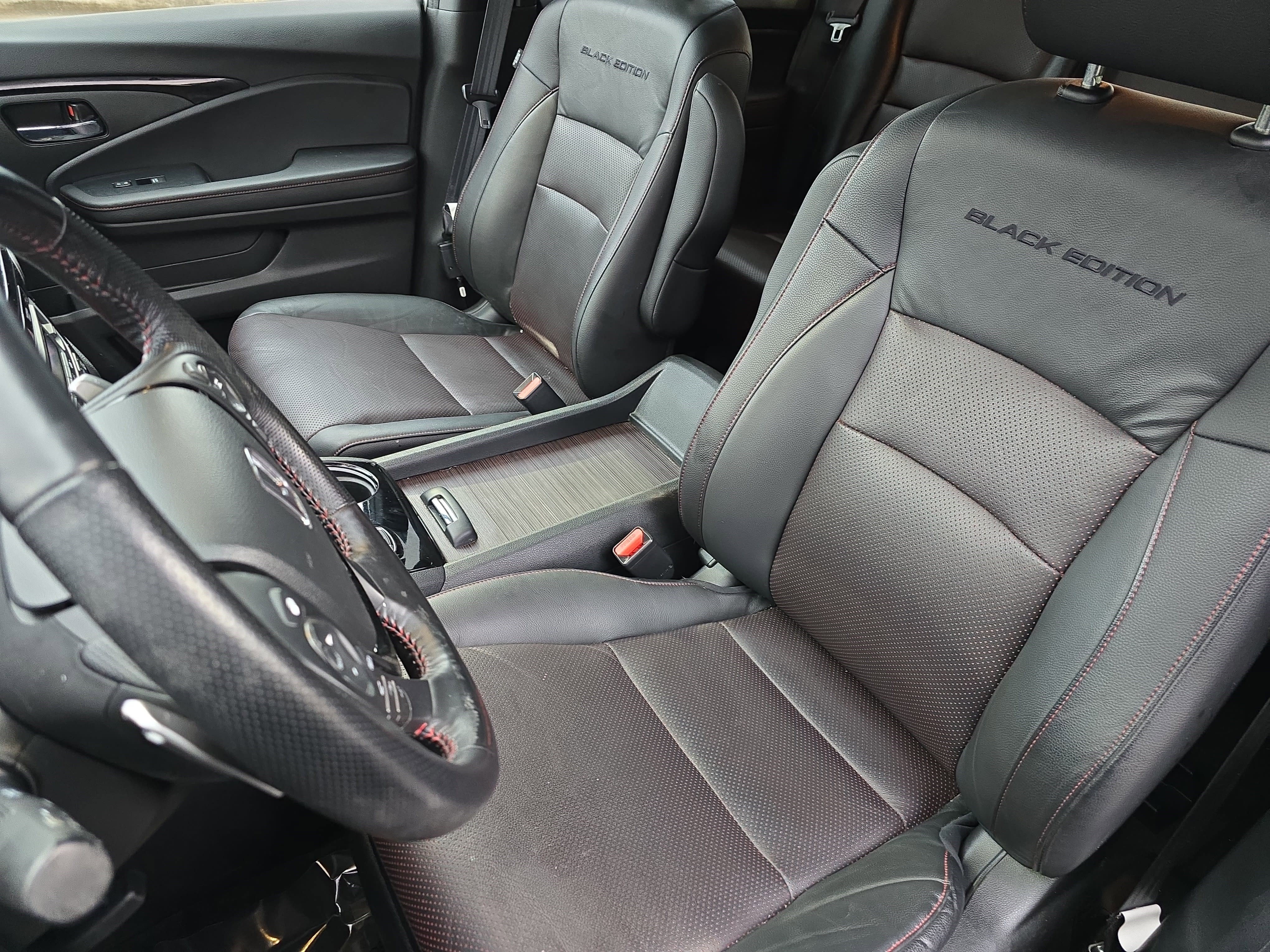 Used 2023 Honda Ridgeline Black Edition image 15