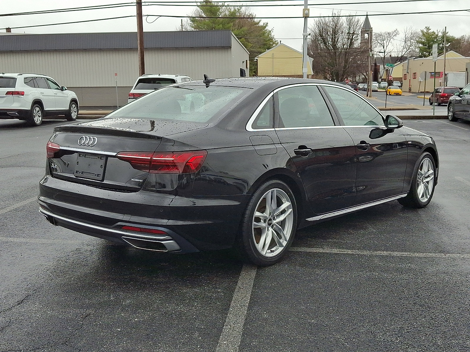 Used 2023 Audi A4 2.0T Premium w/ Convenience Package image 6