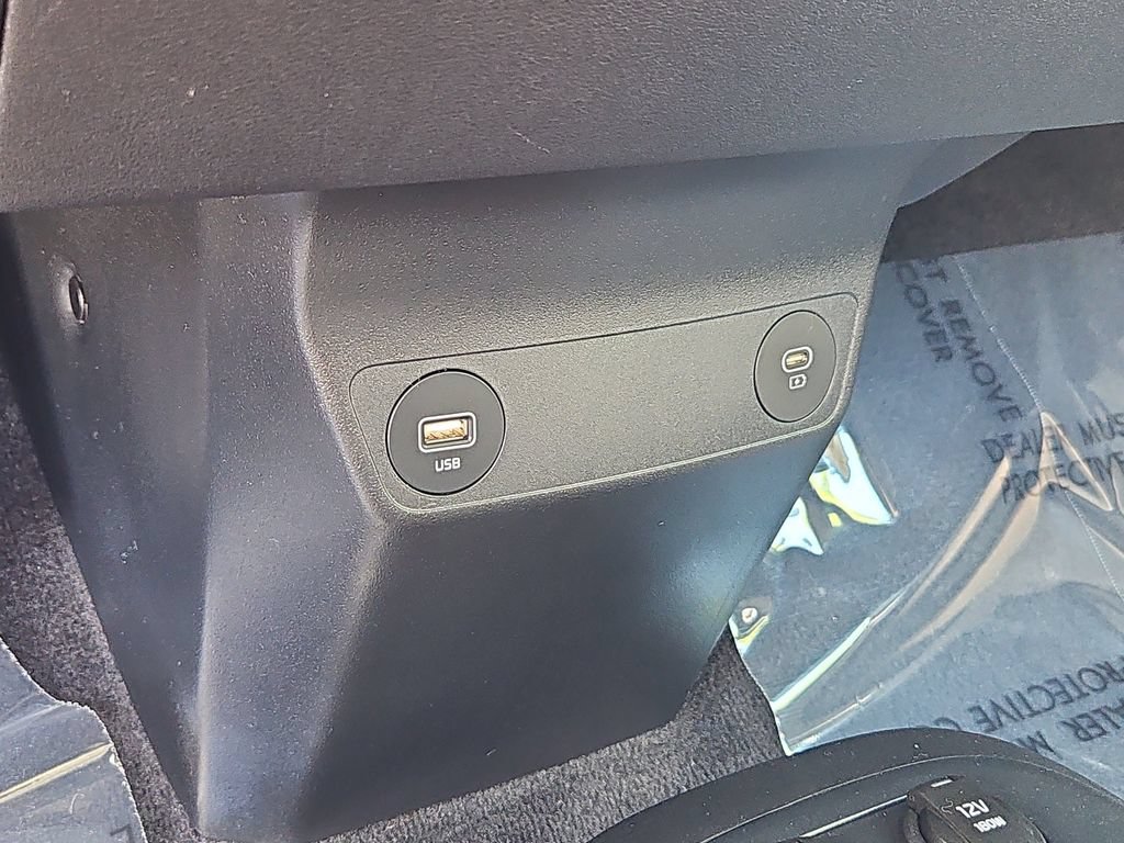 Certified 2023 Kia EV6 Wind AWD/4WD image 17