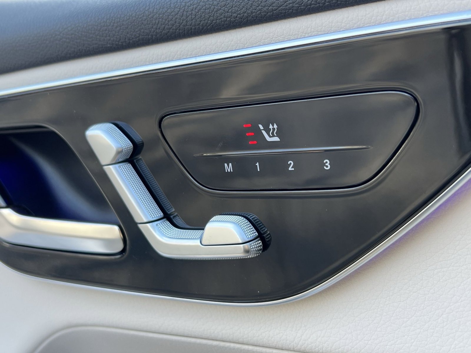 New 2026 Mercedes-Benz GLC 300 4MATIC image 33