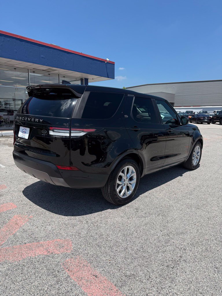 Used 2019 Land Rover Discovery SE AWD/4WD image 5