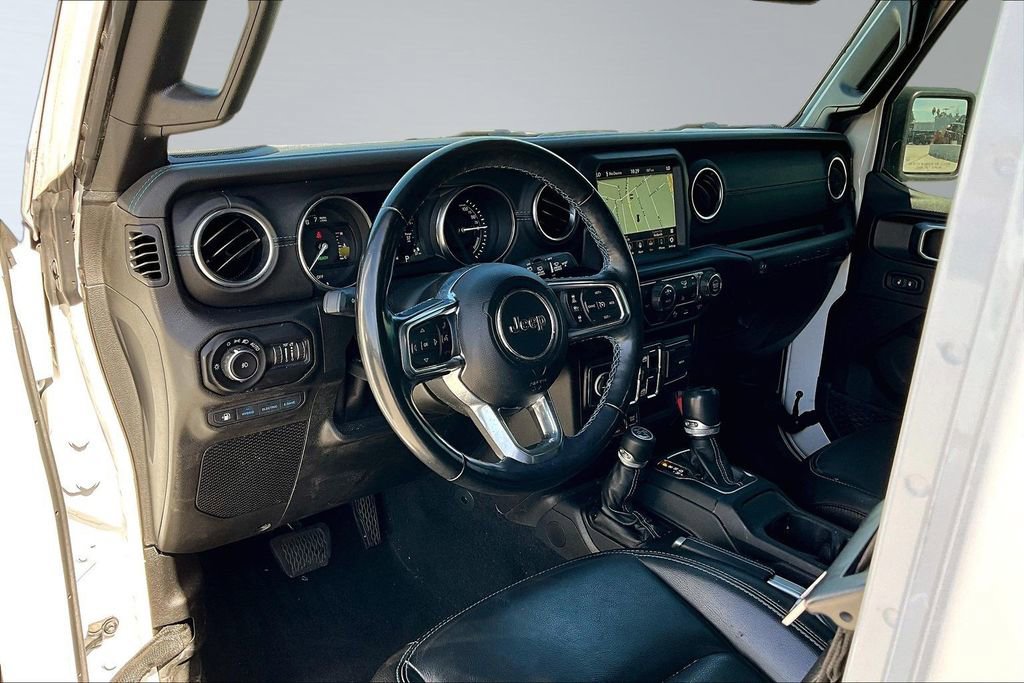 Used 2021 Jeep Wrangler Unlimited Rubicon 4xe w/ Steel Bumper Group image 4