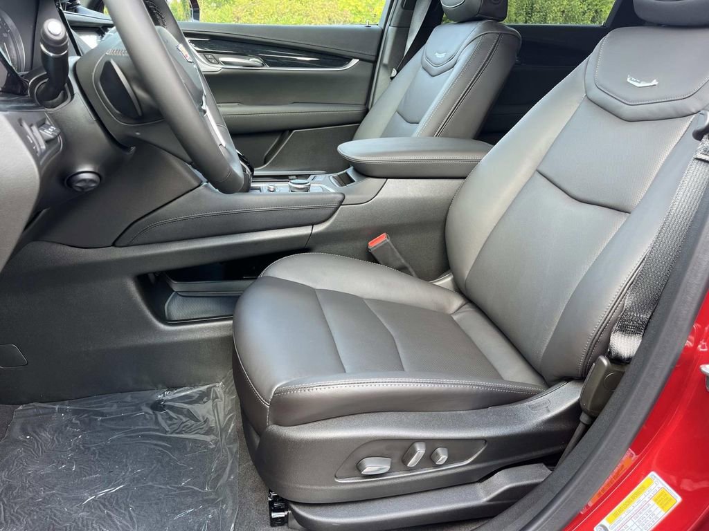 New 2025 Cadillac XT5 Premium Luxury w/ Technology Package image 21