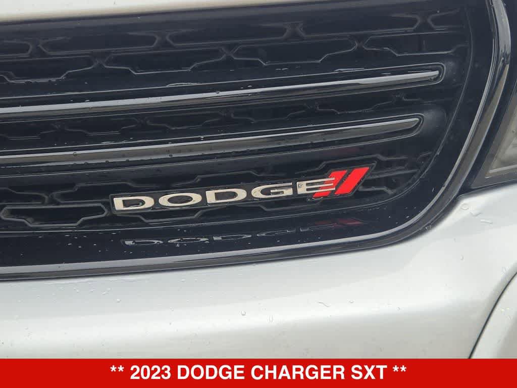 Used 2023 Dodge Charger SXT RWD image 11