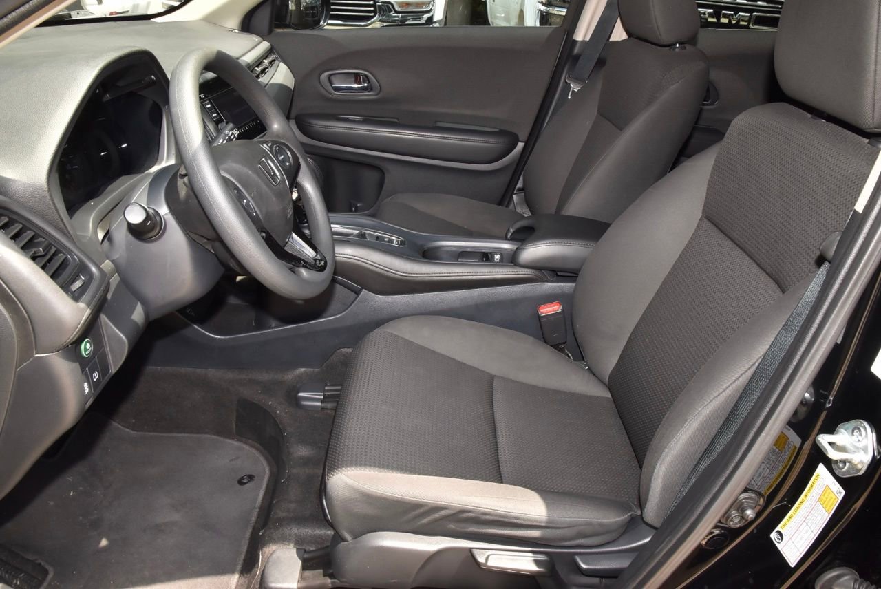 Used 2022 Honda HR-V LX image 13