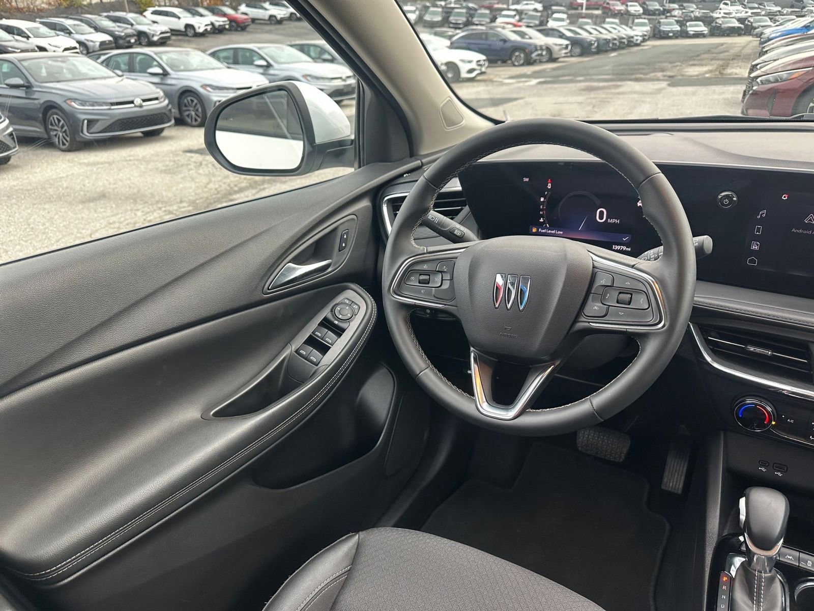 Used 2025 Buick Encore GX Preferred image 32