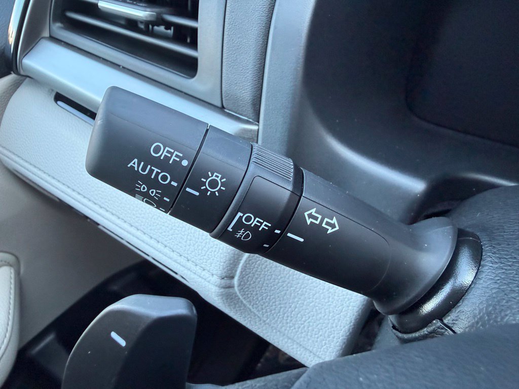 Used 2026 Honda Odyssey Touring image 24
