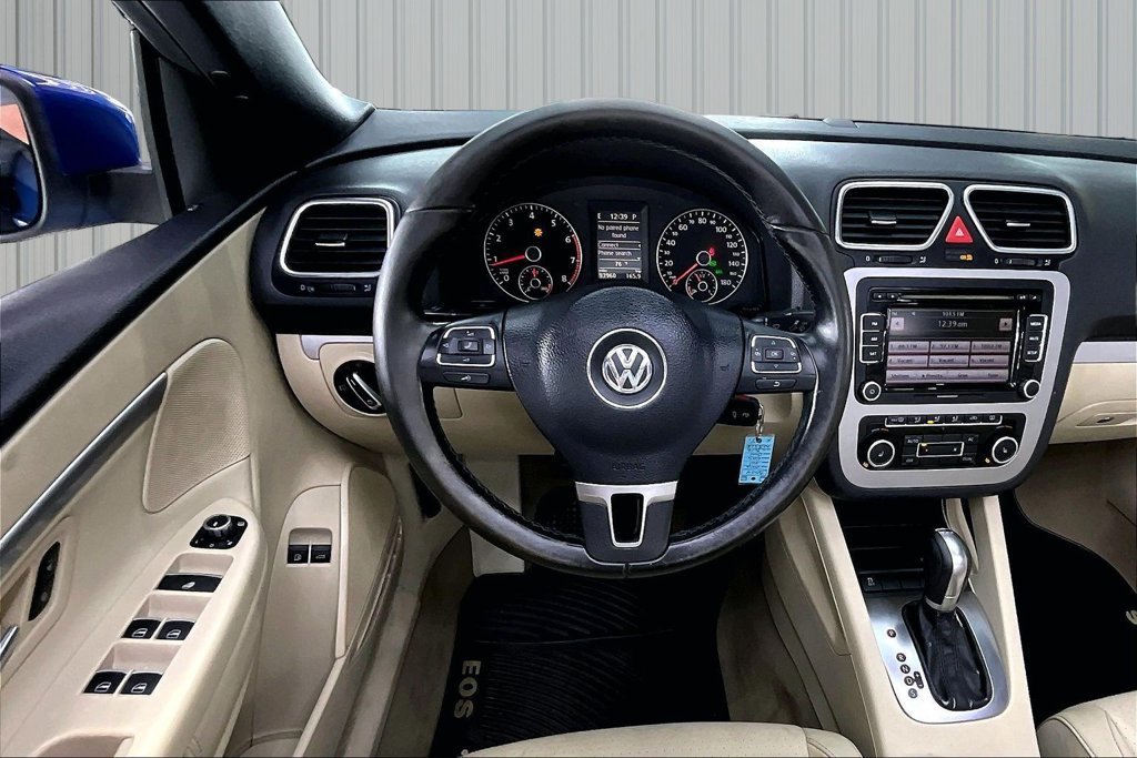 Used 2012 Volkswagen Eos Komfort FWD image 8