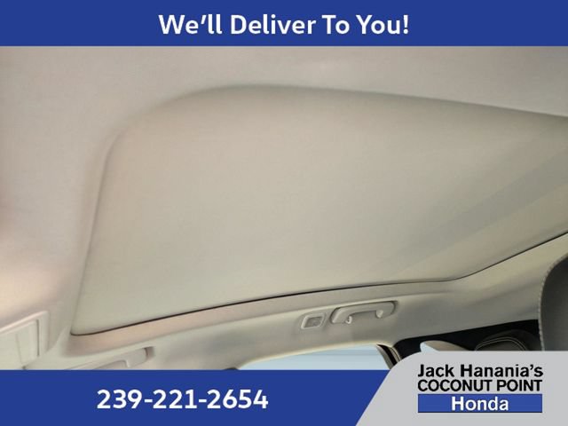 Used 2022 Ford Escape SEL FWD image 21