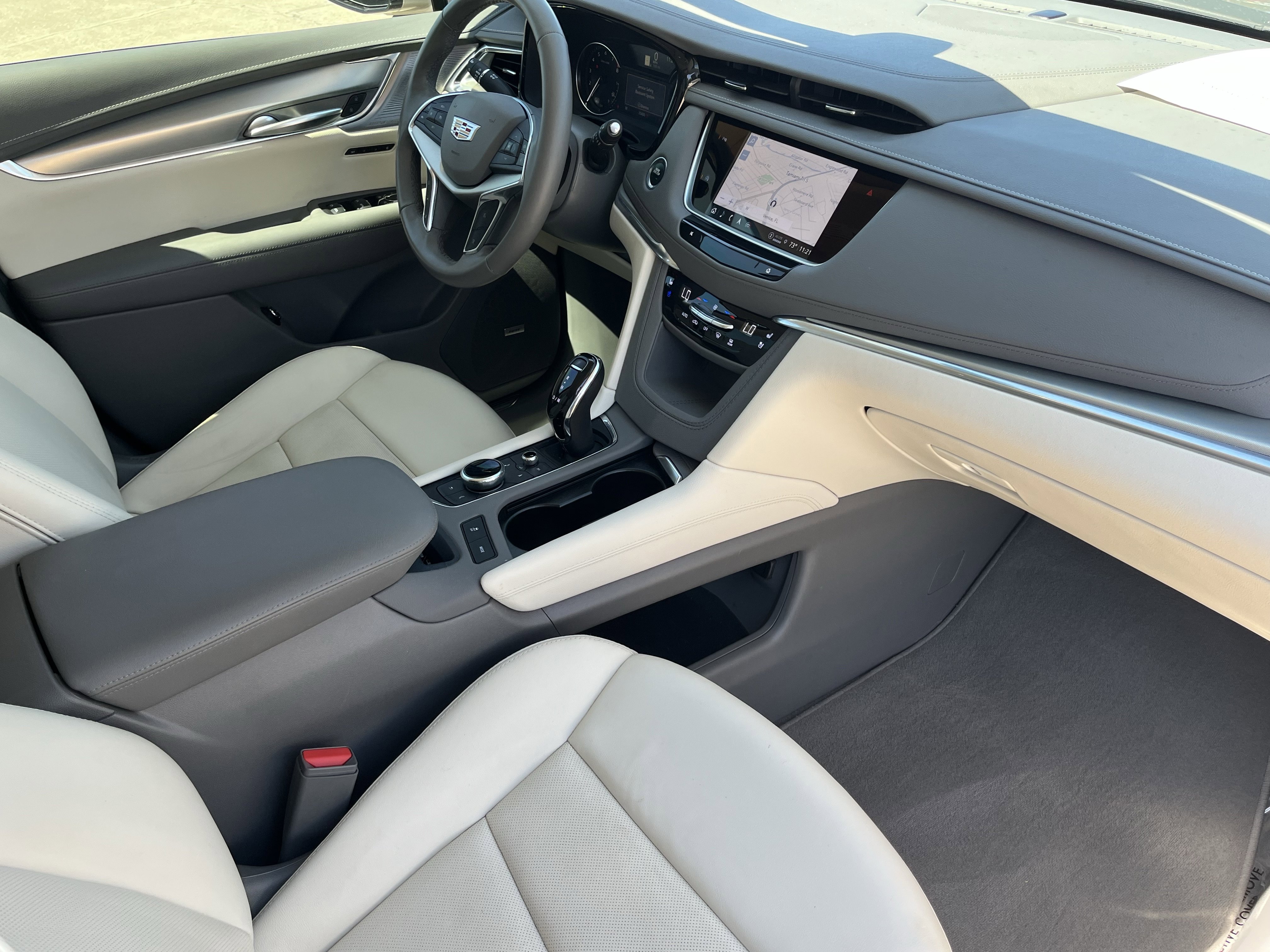 Certified 2023 Cadillac XT5 Premium Luxury FWD image 15