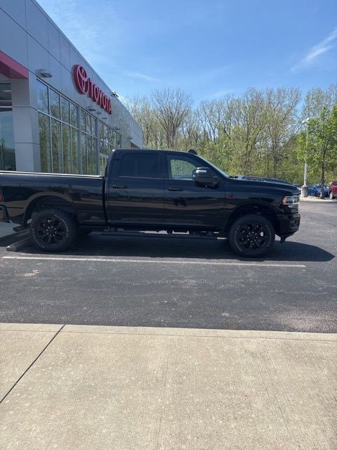 Used 2024 RAM 2500 Laramie w/ Night Edition AWD/4WD image 8