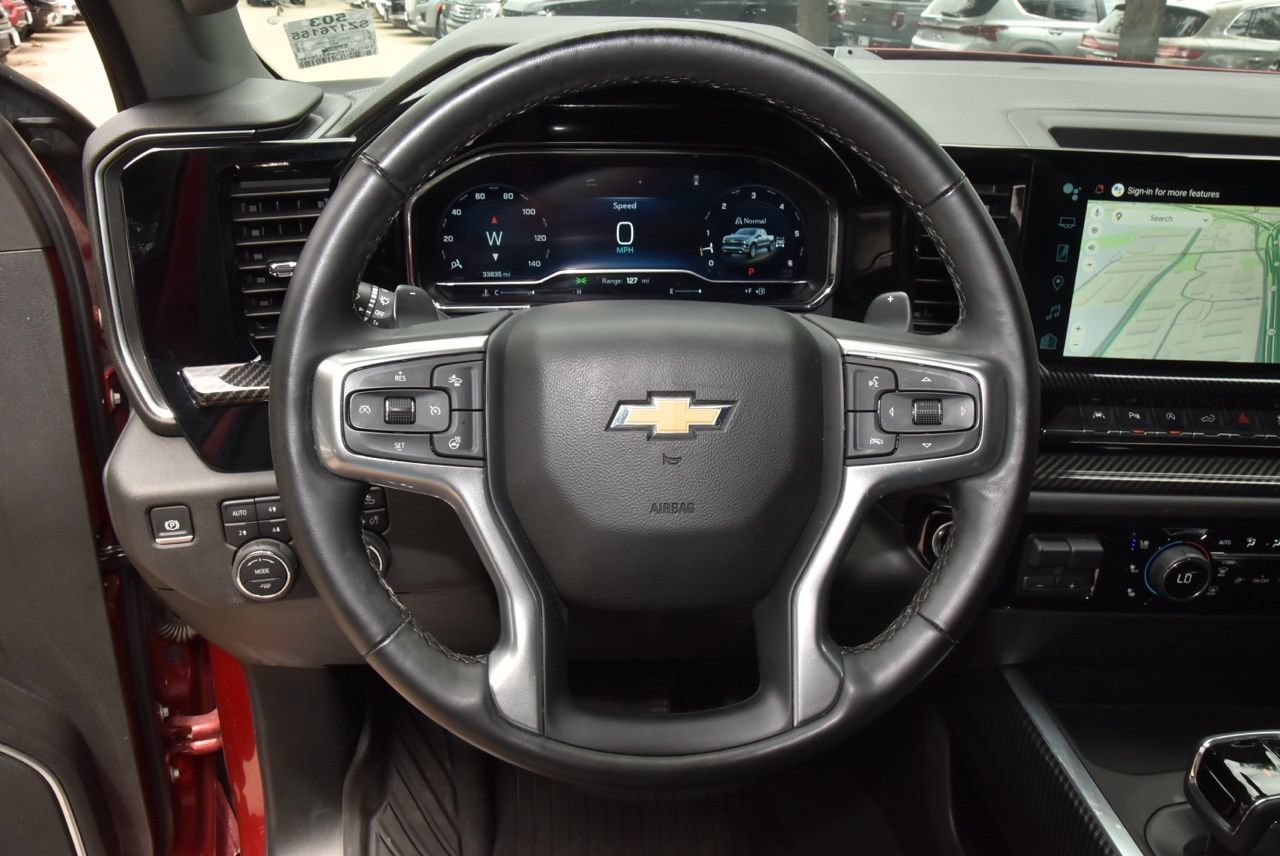 Used 2025 Chevrolet Silverado 1500 LTZ AWD/4WD image 22