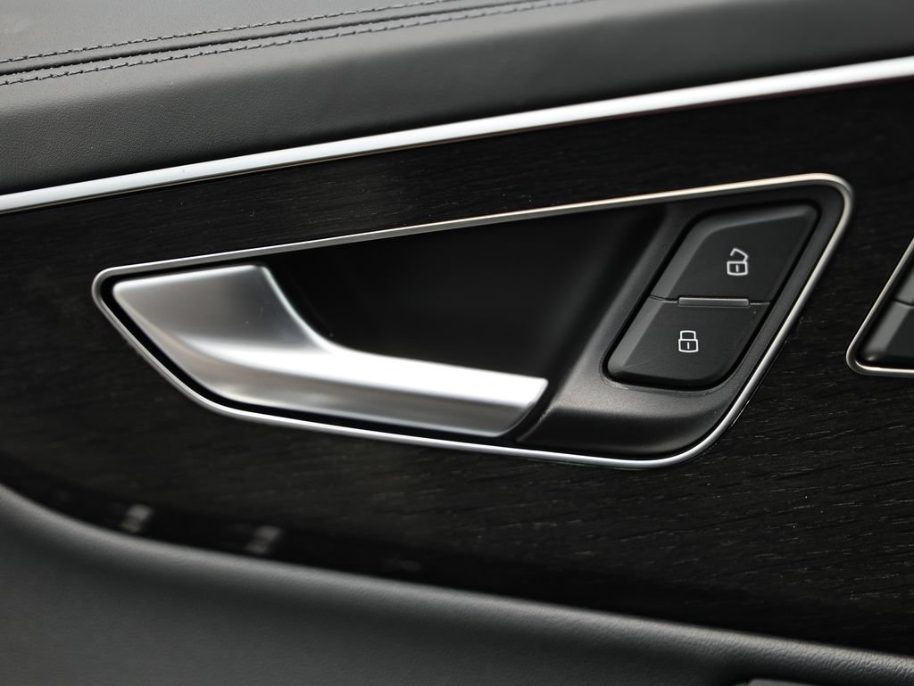 New 2026 Audi Q7 3.0T Prestige AWD/4WD image 15