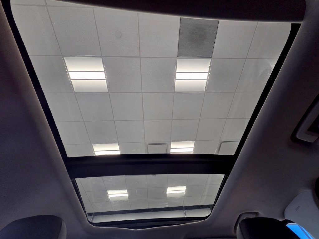 Used 2019 Ford Escape SEL FWD image 22