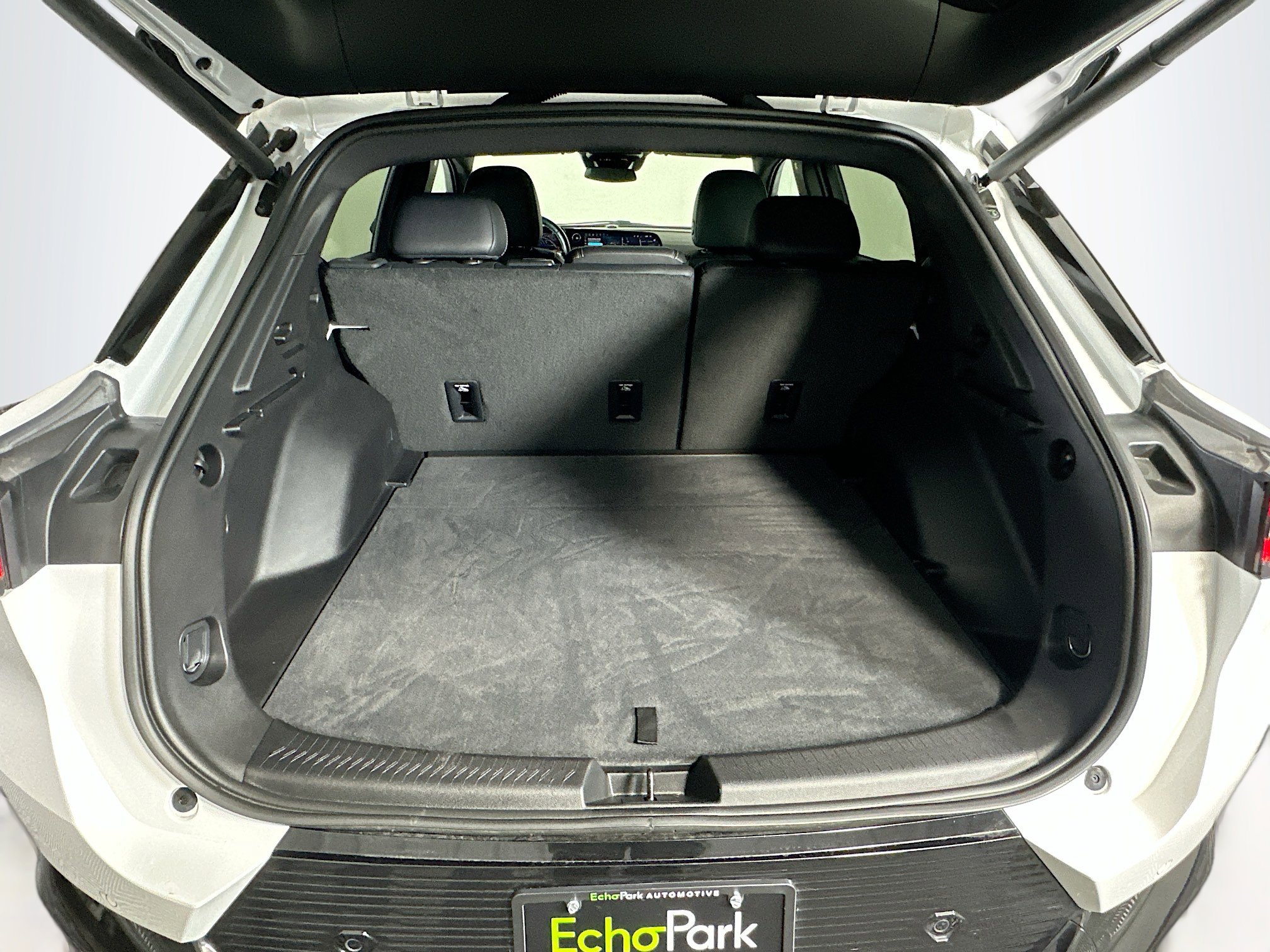 Used 2024 Chevrolet Equinox EV LT image 30