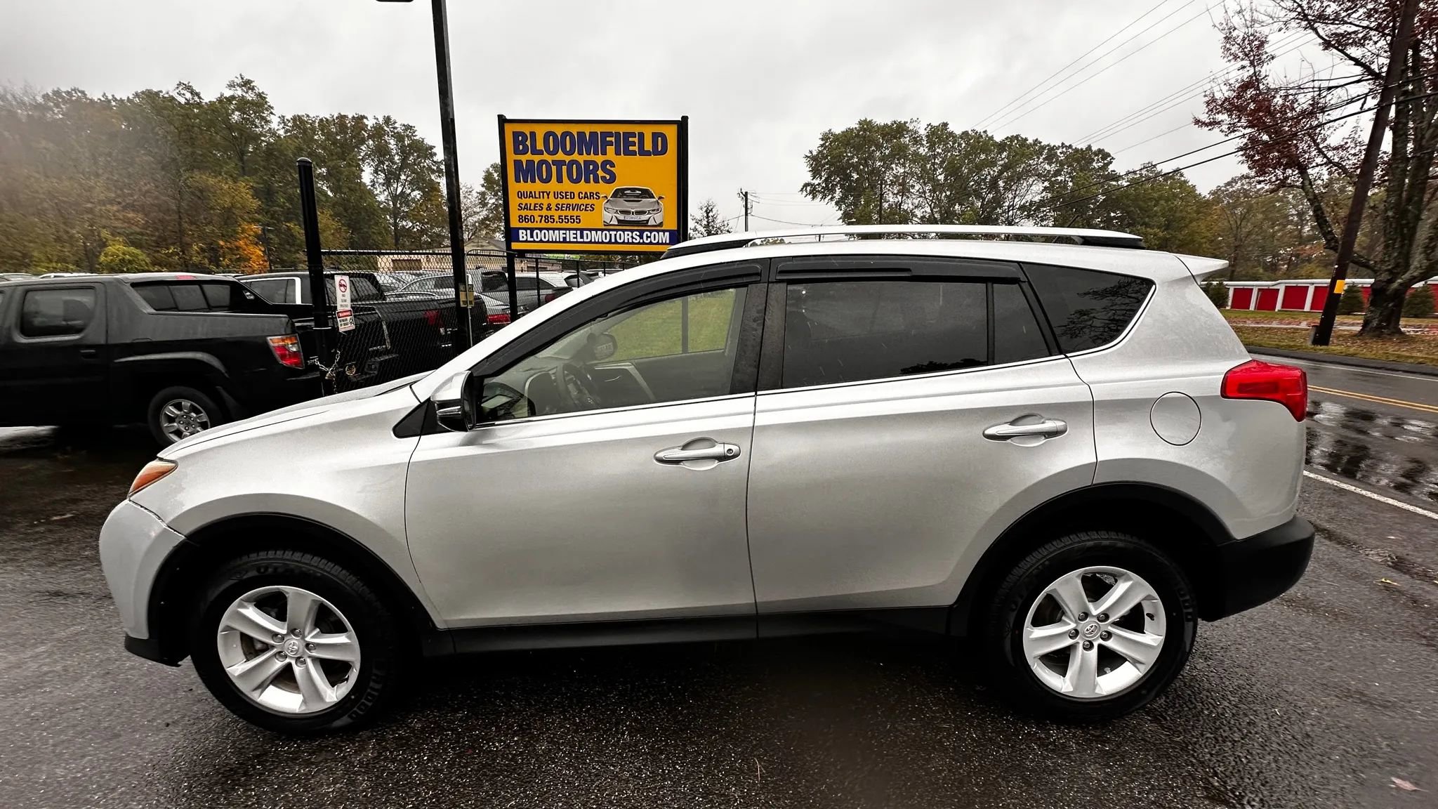 Used 2015 Toyota RAV4 XLE image 8
