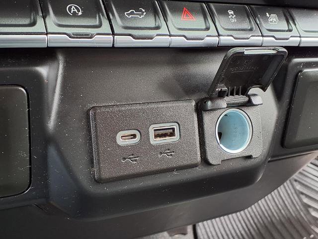Used 2021 GMC Sierra 1500 Elevation RWD image 8