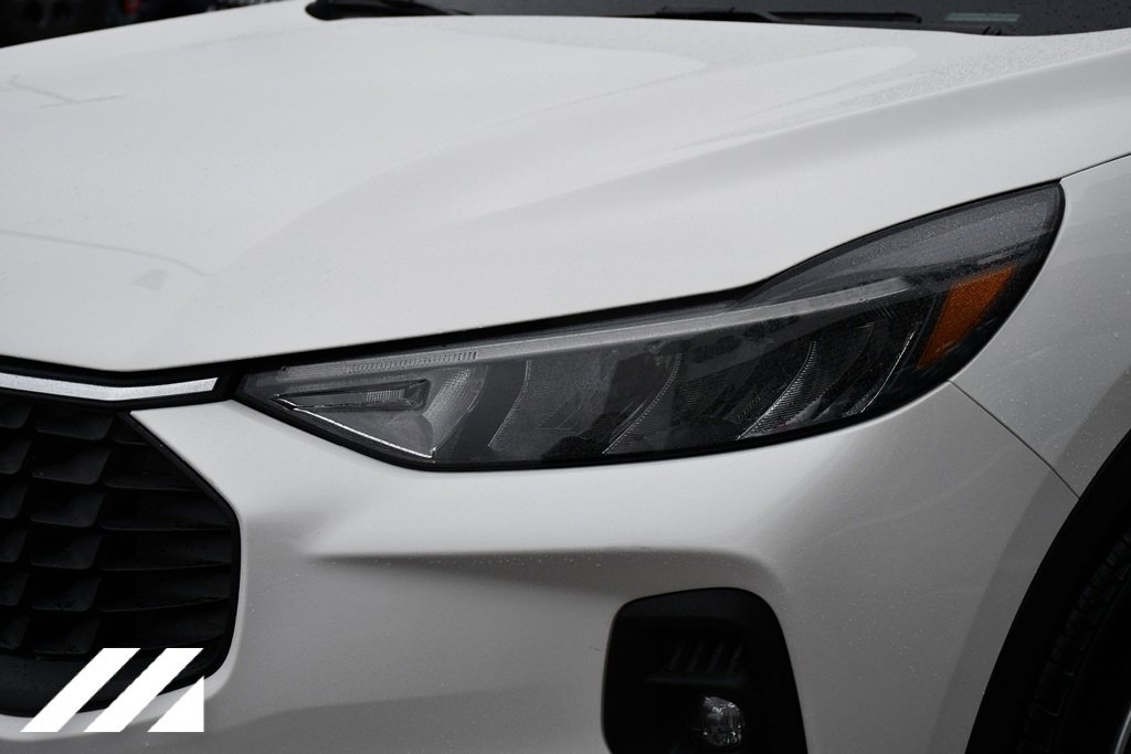 New 2024 Ford Escape Base image 31