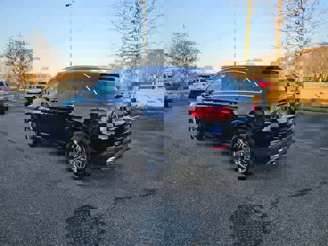 Used 2021 Mercedes-Benz GLC 300 image 6