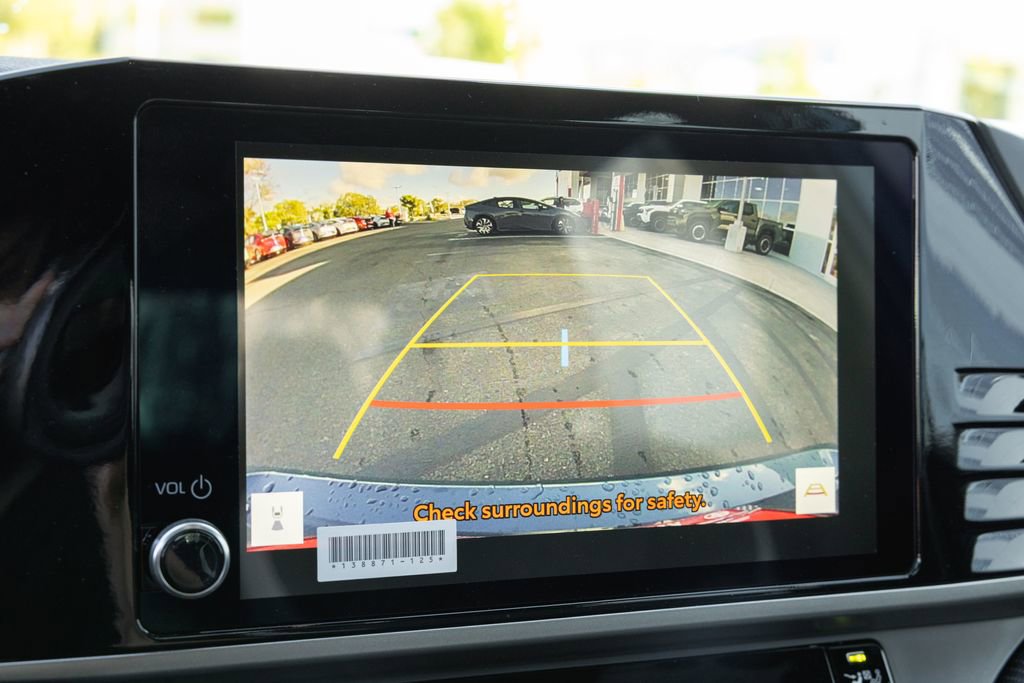Used 2026 Toyota Camry SE w/ Convenience Package FWD image 17