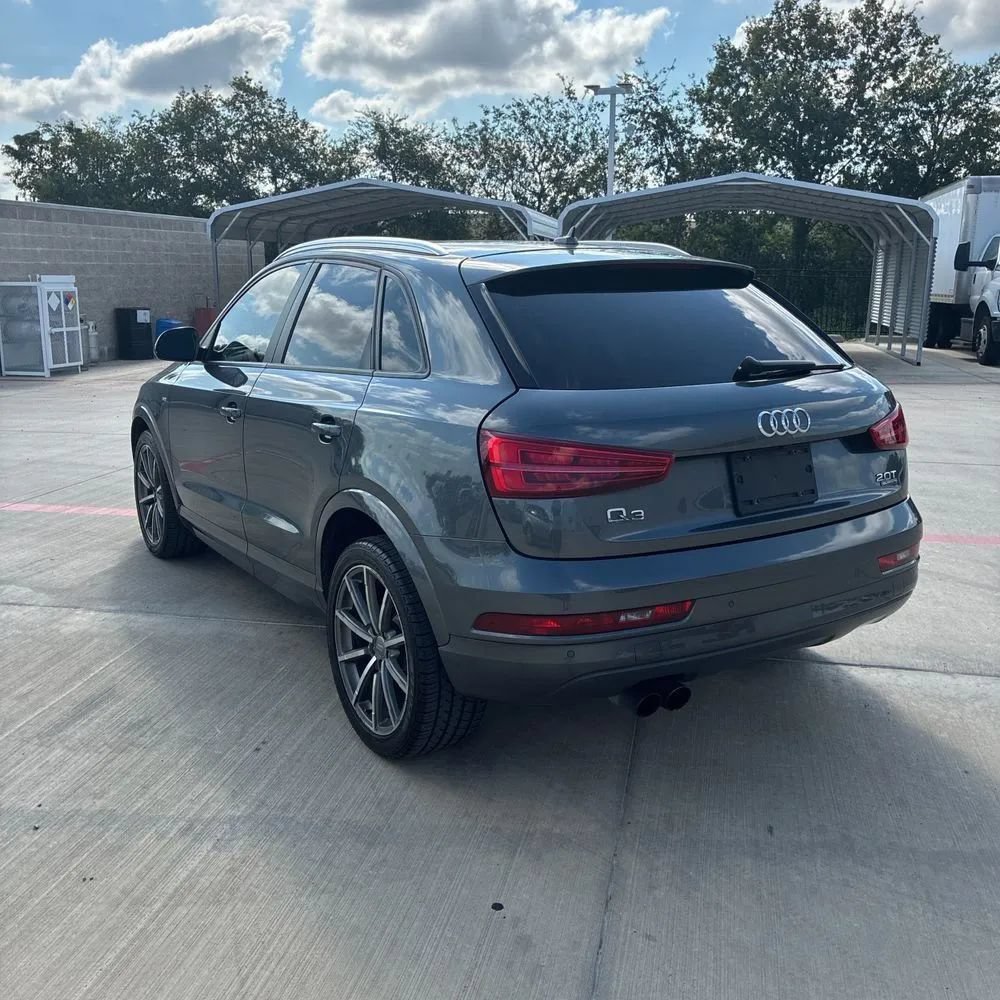 Used 2018 Audi Q3 2.0T Premium w/ Convenience Package AWD/4WD image 5