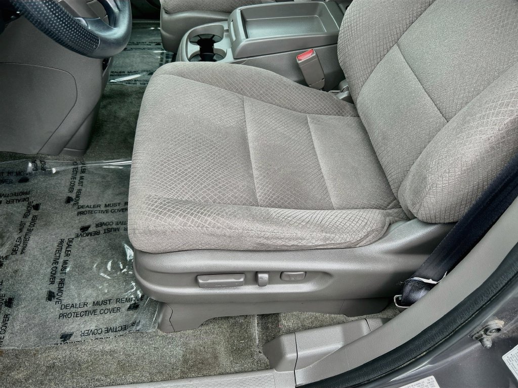 Used 2016 Honda Odyssey EX image 18