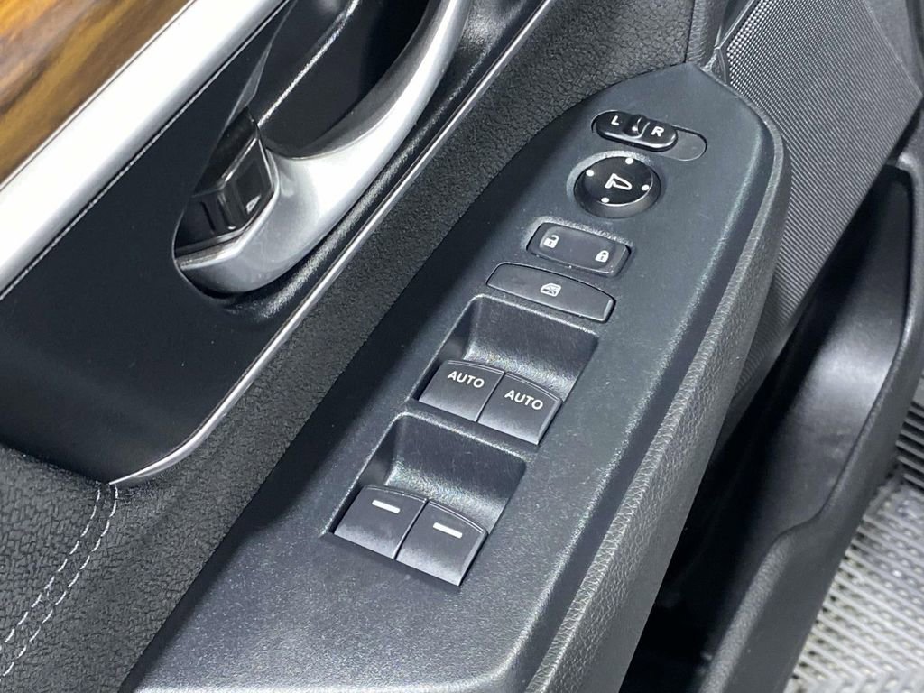 Used 2020 Honda CR-V EX image 19