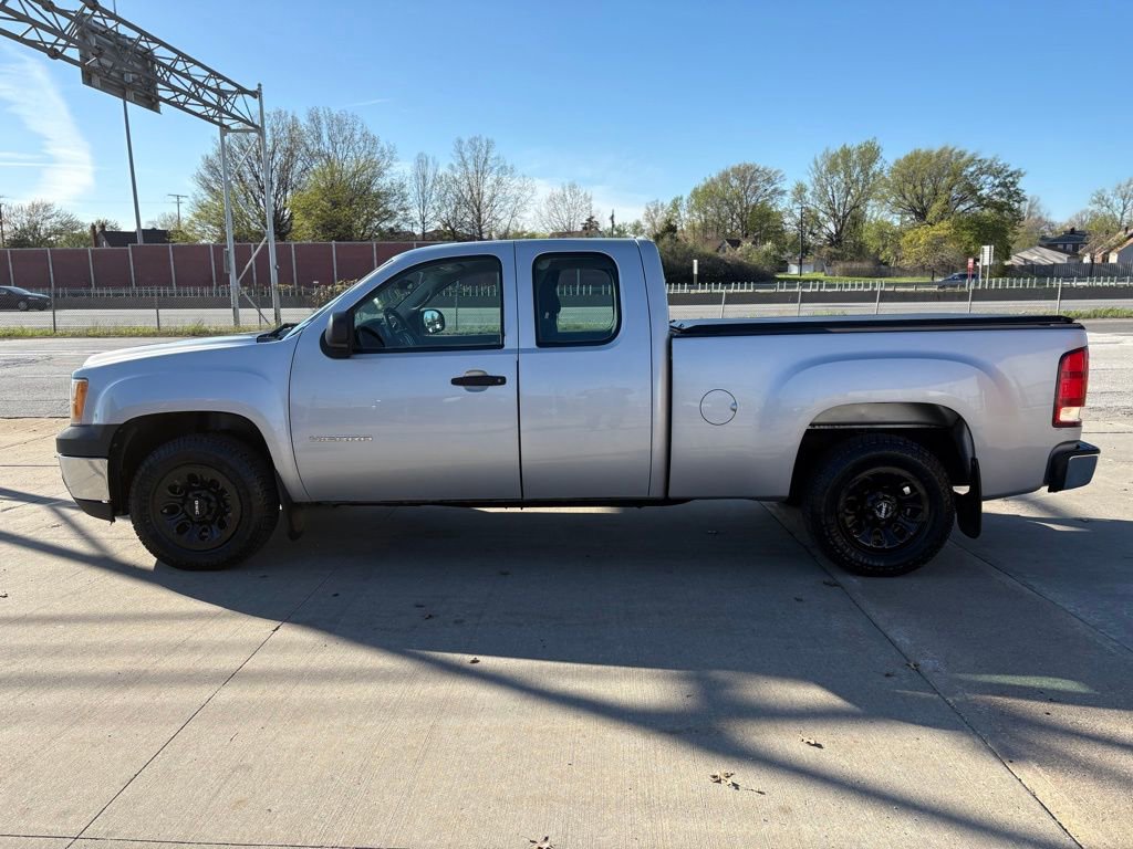 Used 2011 GMC Sierra 1500 W/T RWD image 10