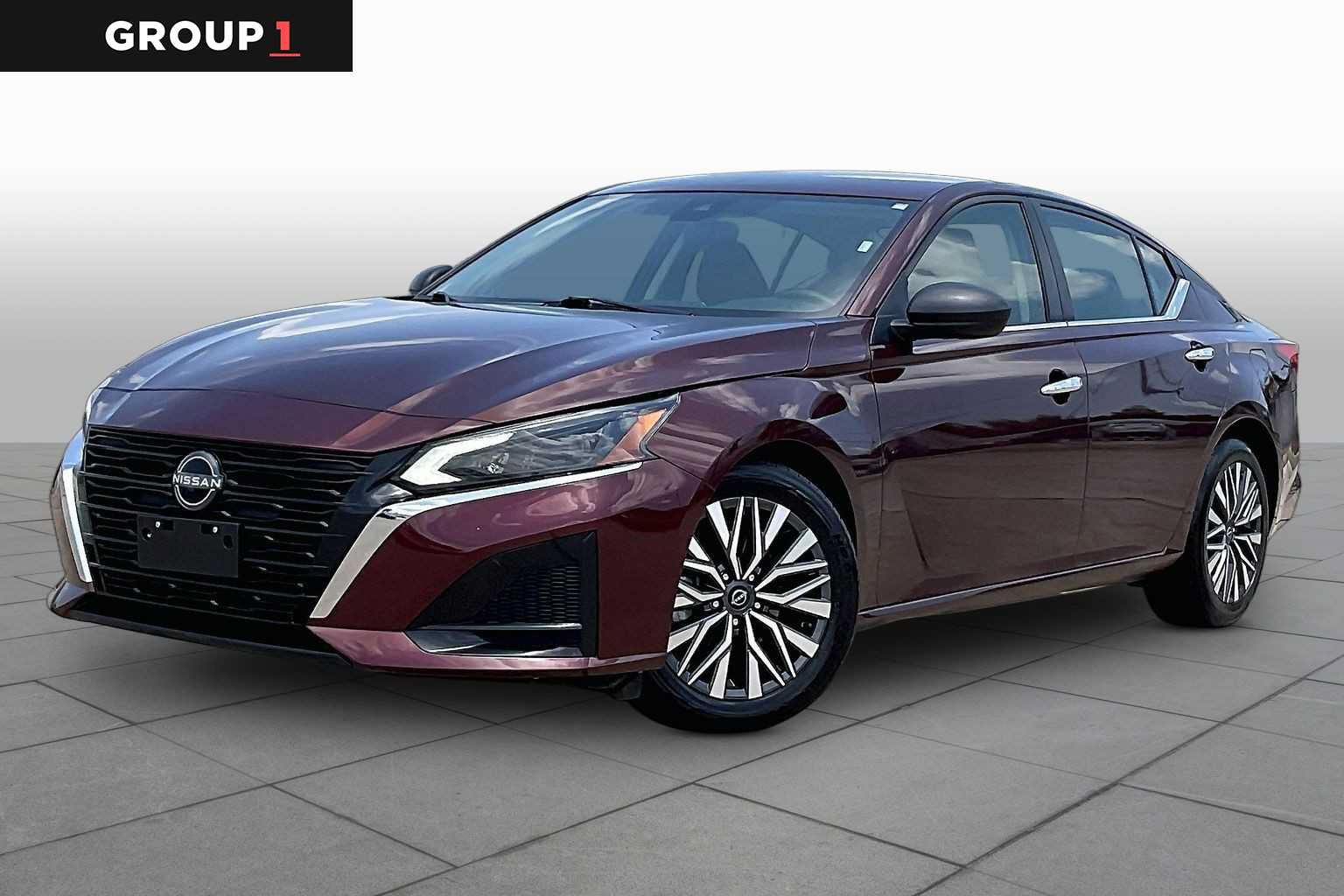 Used 2024 Nissan Altima 2.5 SV