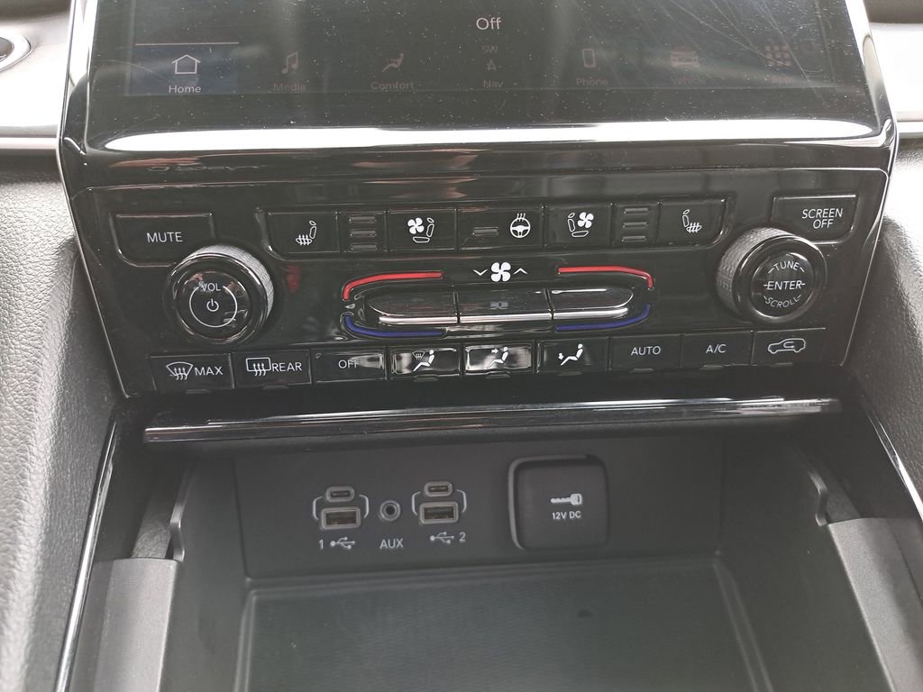 Certified 2023 Jeep Grand Cherokee Limited w/ Luxury Tech Group II AWD/4WD image 21