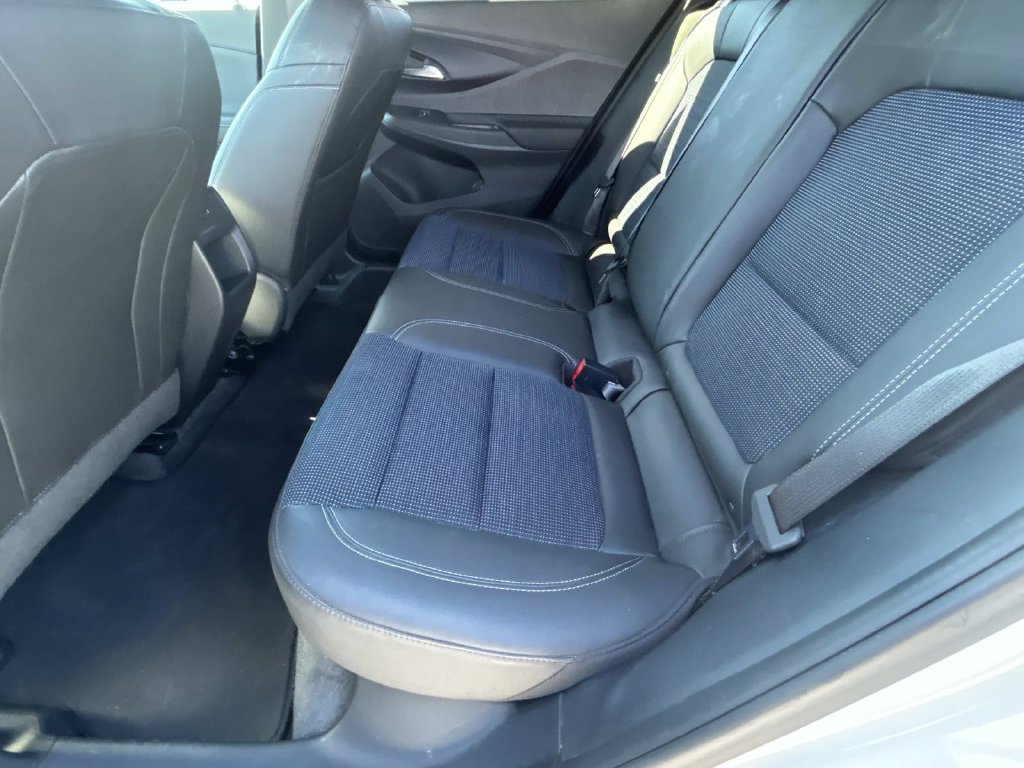 Used 2025 Buick Envista Preferred FWD image 12
