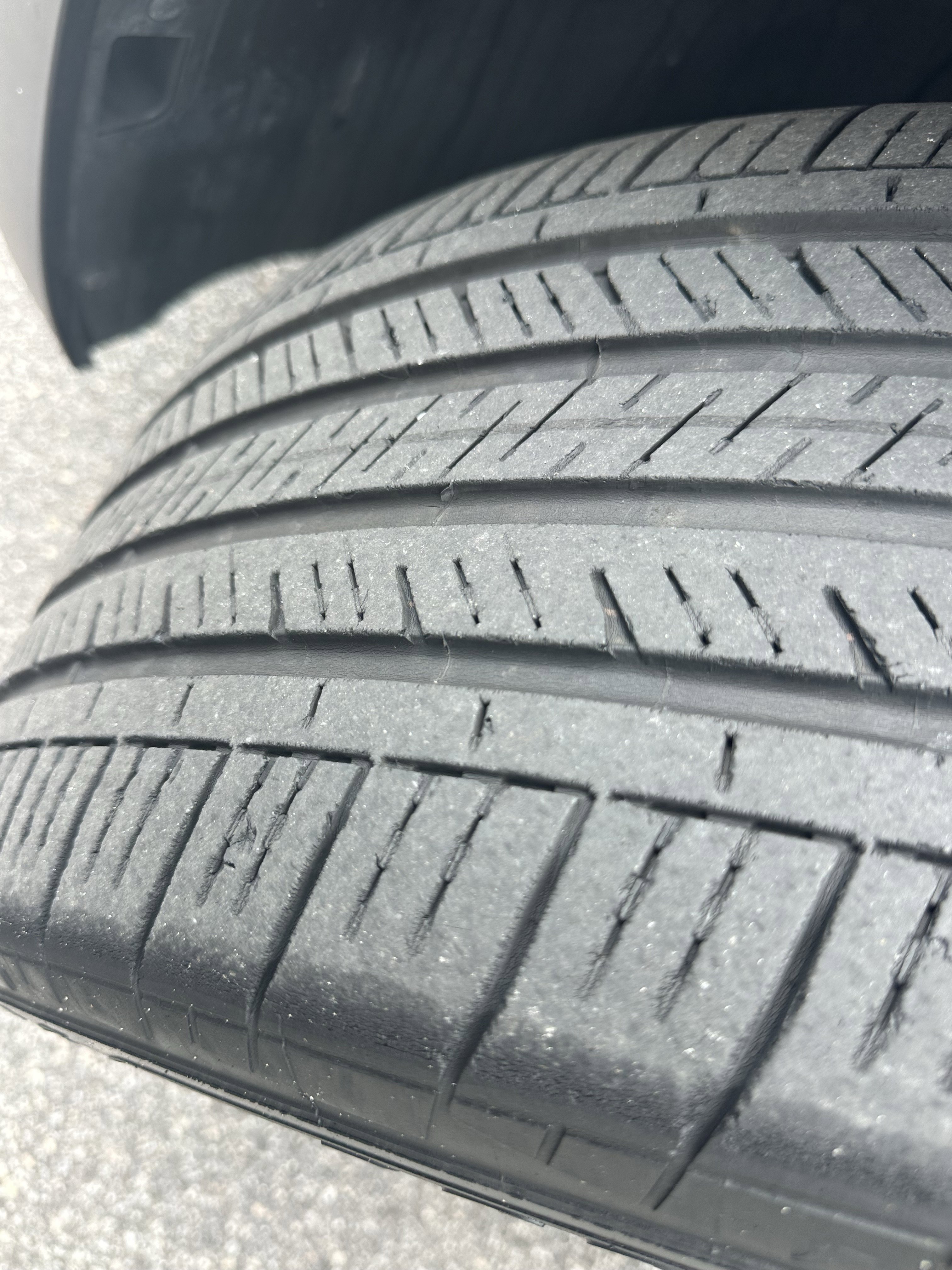 Used 2022 Volkswagen Atlas SE w/ Black Wheel Package image 11