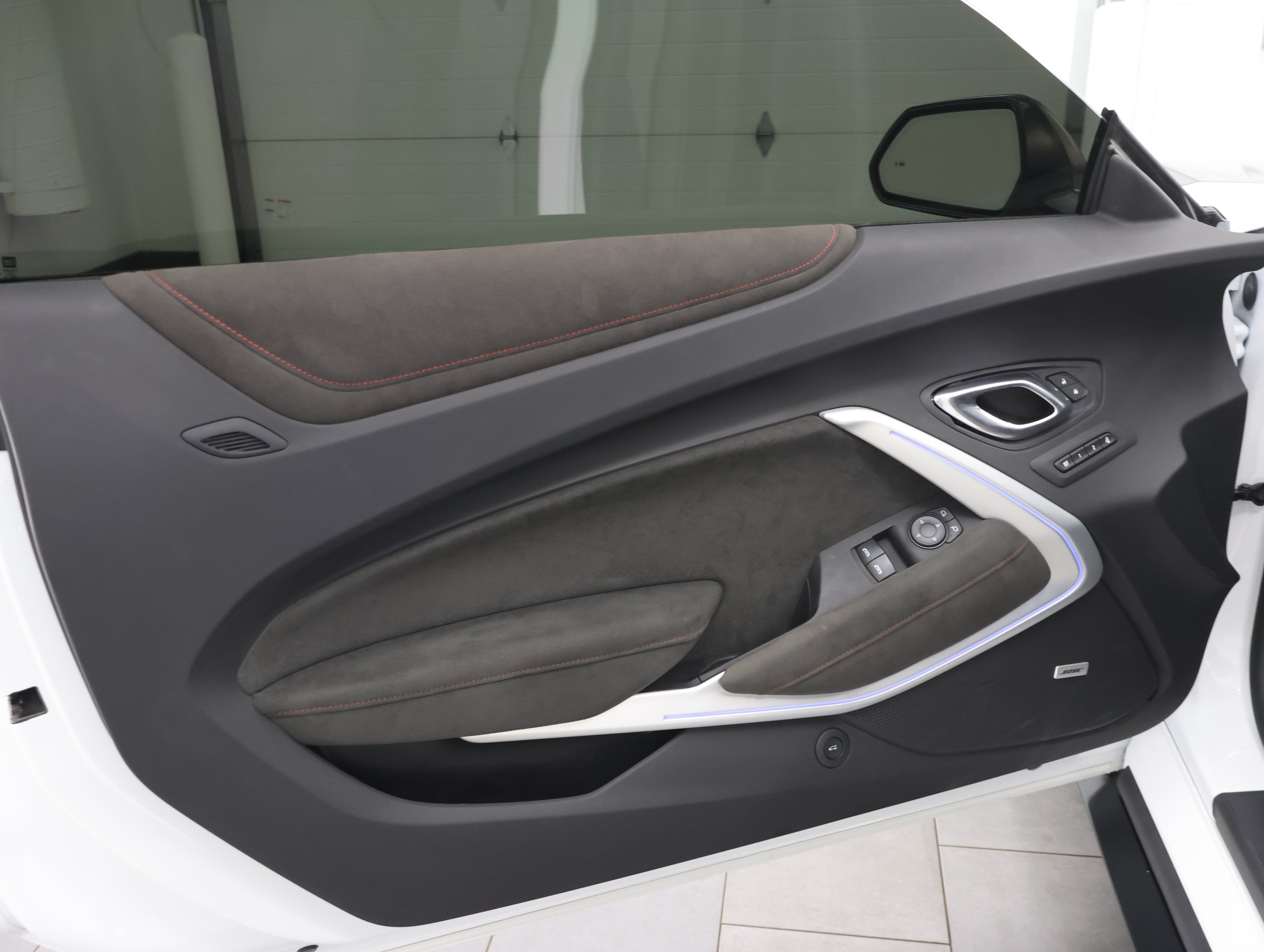 Used 2020 Chevrolet Camaro ZL1 RWD image 34