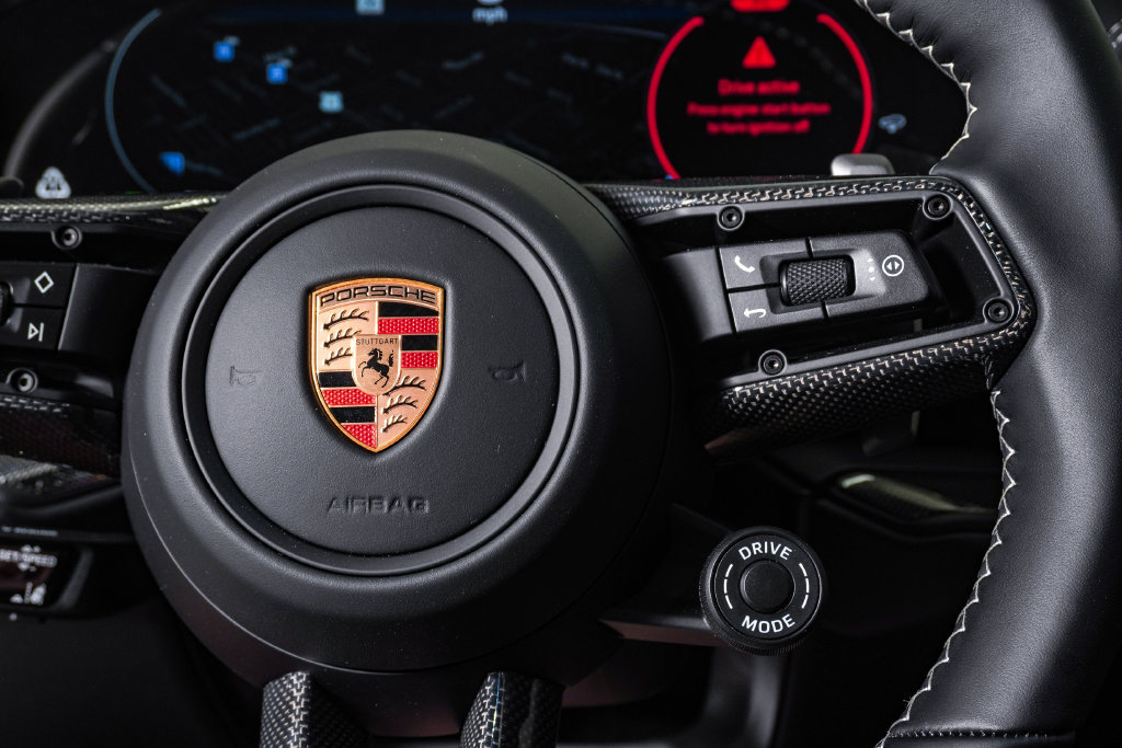 New 2026 Porsche Cayenne GTS AWD/4WD image 19