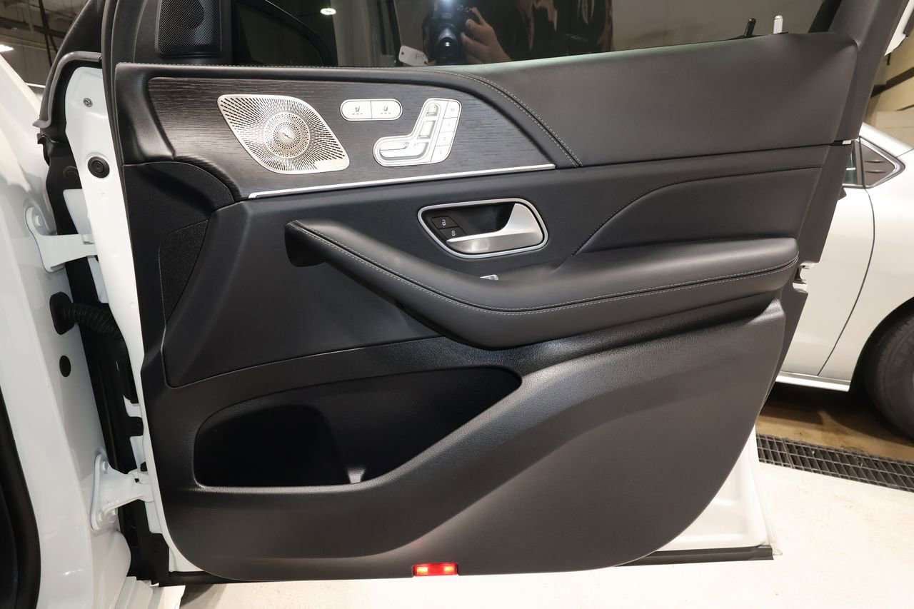 Used 2024 Mercedes-Benz GLE 53 AMG 4MATIC Coupe image 19