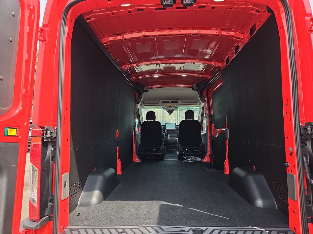 New 2026 Ford Transit 250 148 Medium Roof w/ Interior Upgrade Package RWD image 17