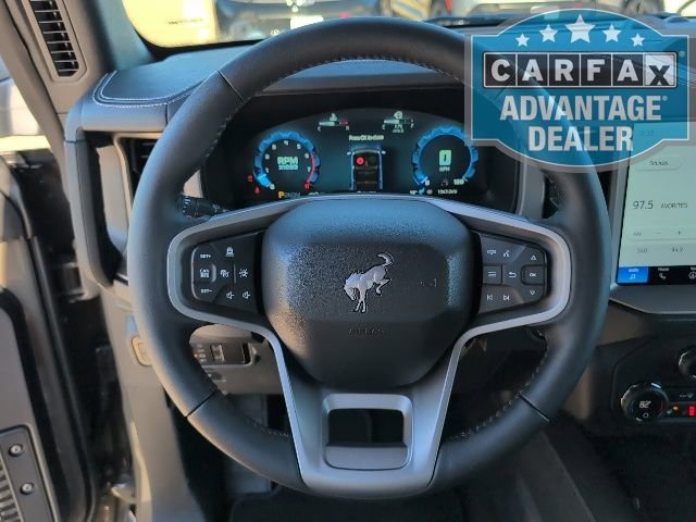 Used 2025 Ford Bronco Outer Banks AWD/4WD image 17