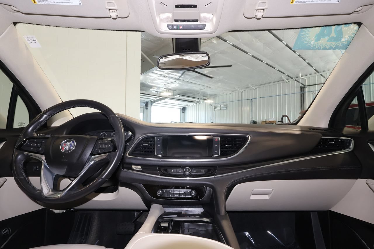 Used 2024 Buick Enclave Essence w/ Sport Touring Edition AWD/4WD image 29