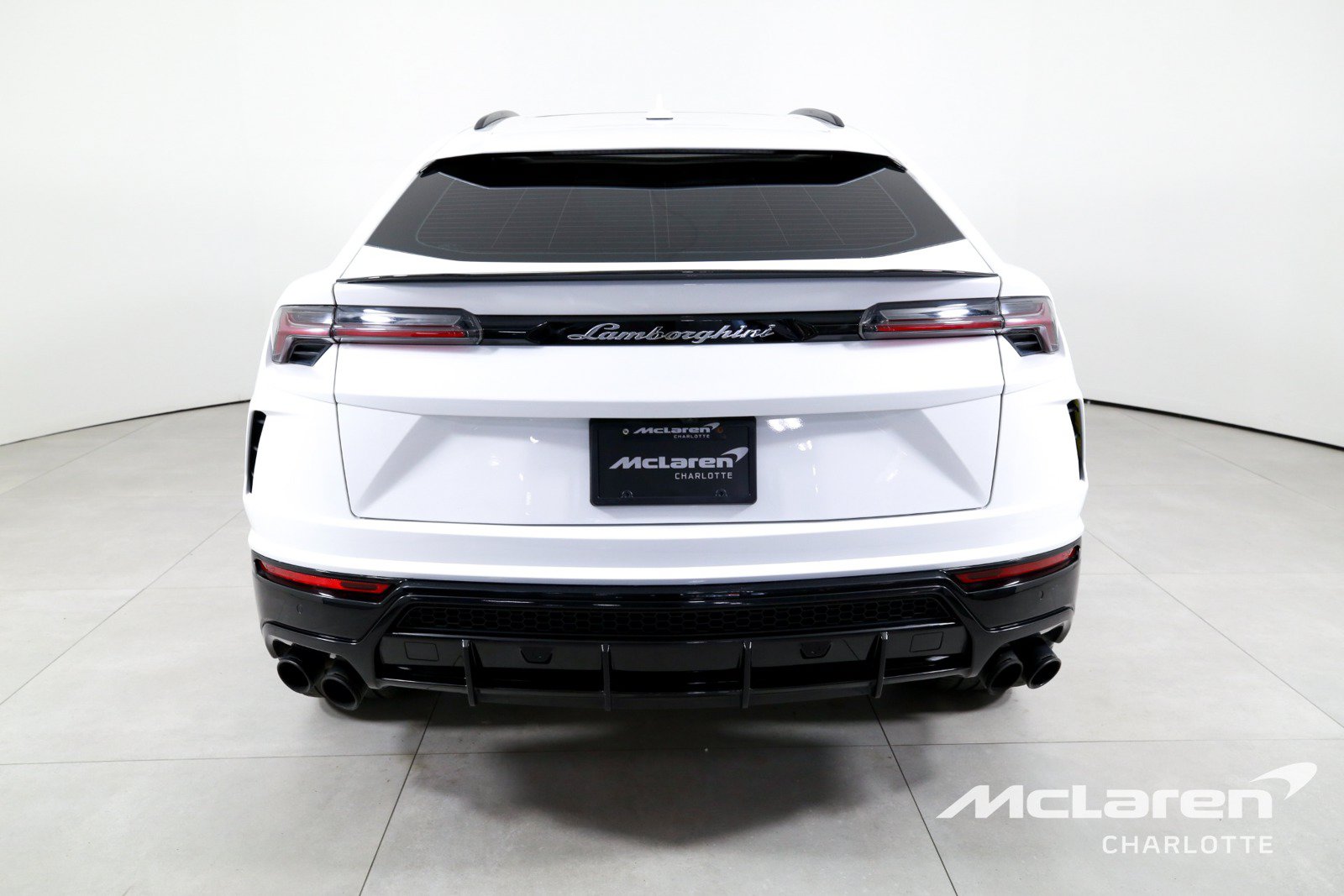 Used 2019 Lamborghini Urus AWD/4WD image 7