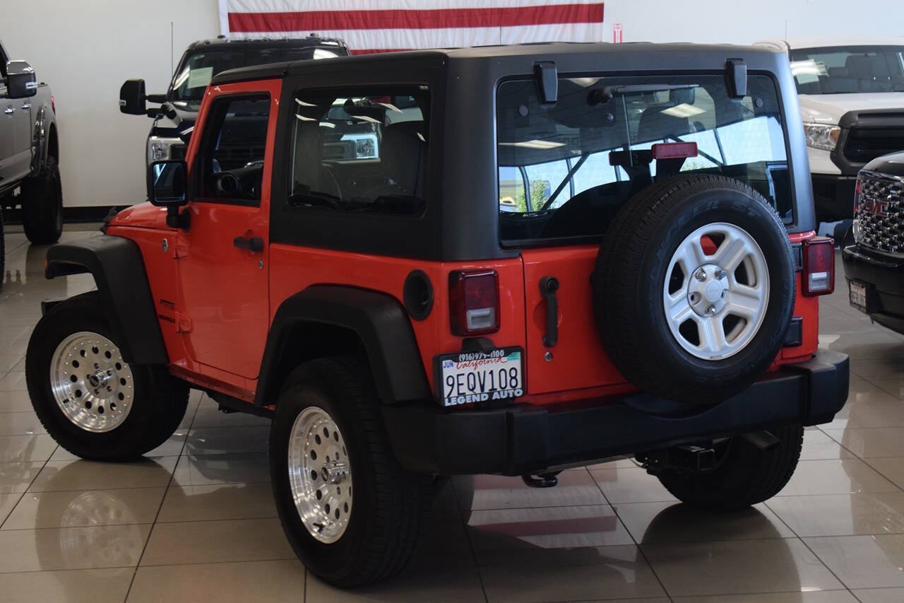 Used 2013 Jeep Wrangler Sport AWD/4WD image 5