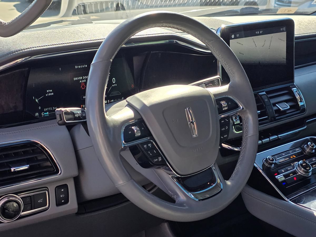 Used 2018 Lincoln Navigator L Select w/ Technology Package RWD image 23