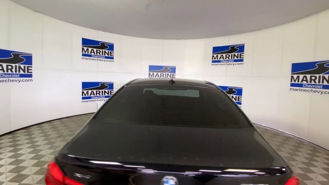 Used 2019 BMW 530i xDrive w/ Convenience Package image 9