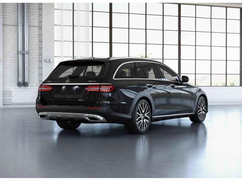 Certified 2022 Mercedes-Benz E 450 4MATIC All-Terrain Wagon image 23