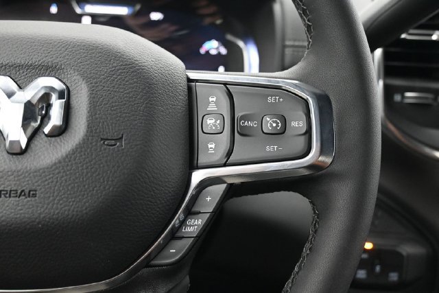 New 2027 RAM 2500 Laramie AWD/4WD image 12