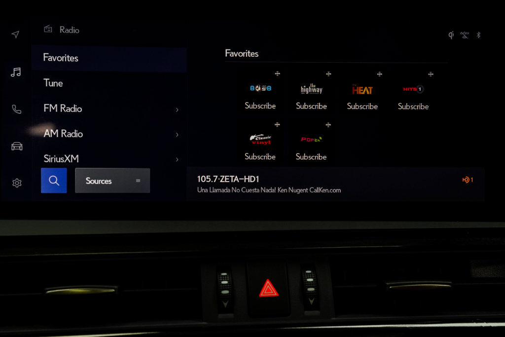 Used 2023 Lexus ES 350 F Sport w/ Accessory Package (Z2) FWD image 32